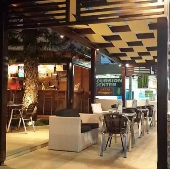 Hotel Moonlight
