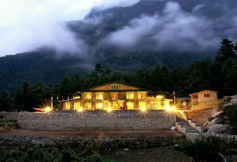 هتل Mountain Lodges Of Nepal, Monjo