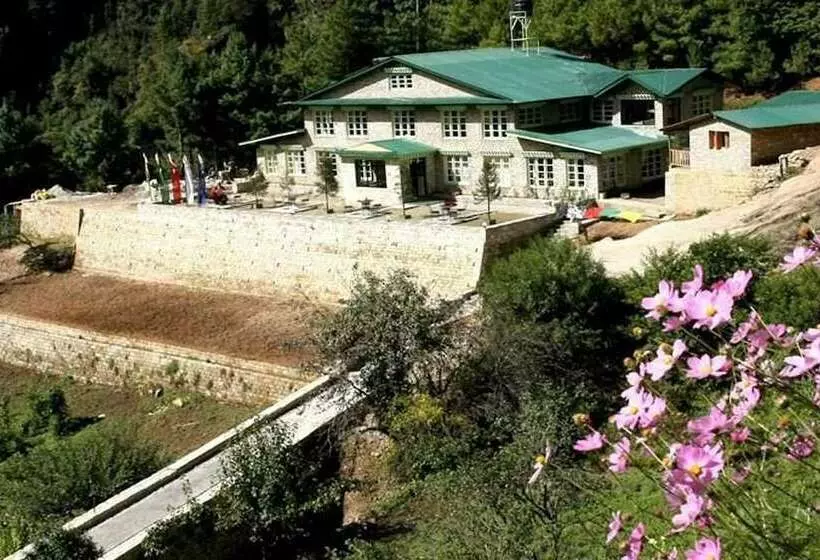 هتل Mountain Lodges Of Nepal, Monjo