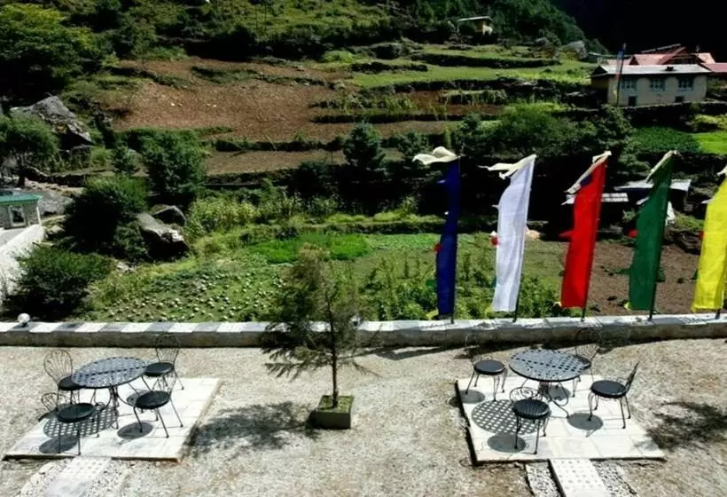 هتل Mountain Lodges Of Nepal, Monjo