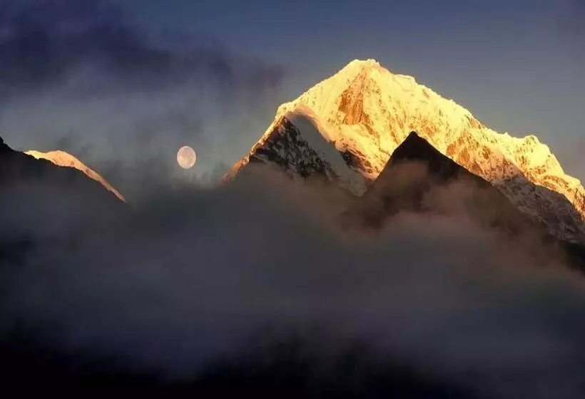 هتل Mountain Lodges Of Nepal, Monjo