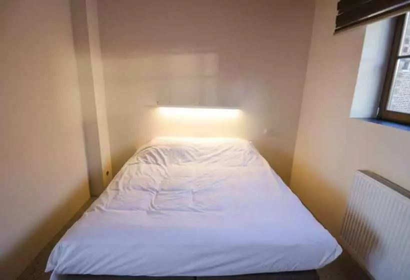 Hotelli Vakantiewoningen Eyndevelde