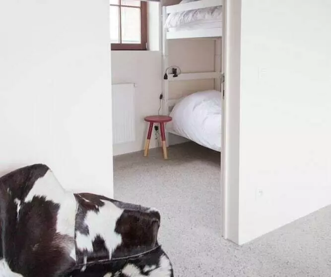 Hotelli Vakantiewoningen Eyndevelde