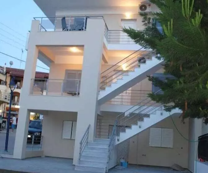 Kentrikon Suites