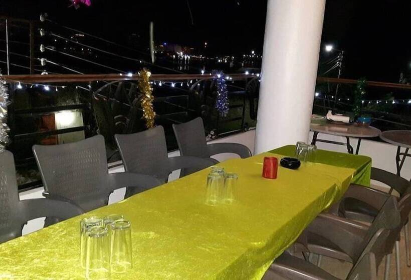 پانسیون Lotus Lis House