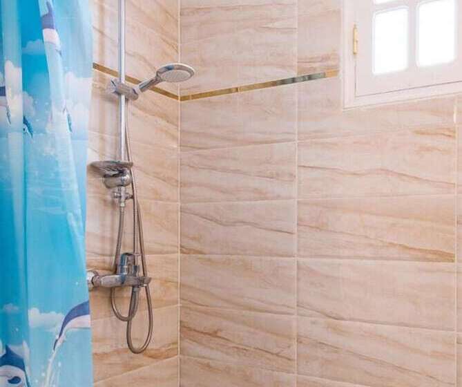 پانسیون Lotus Lis House