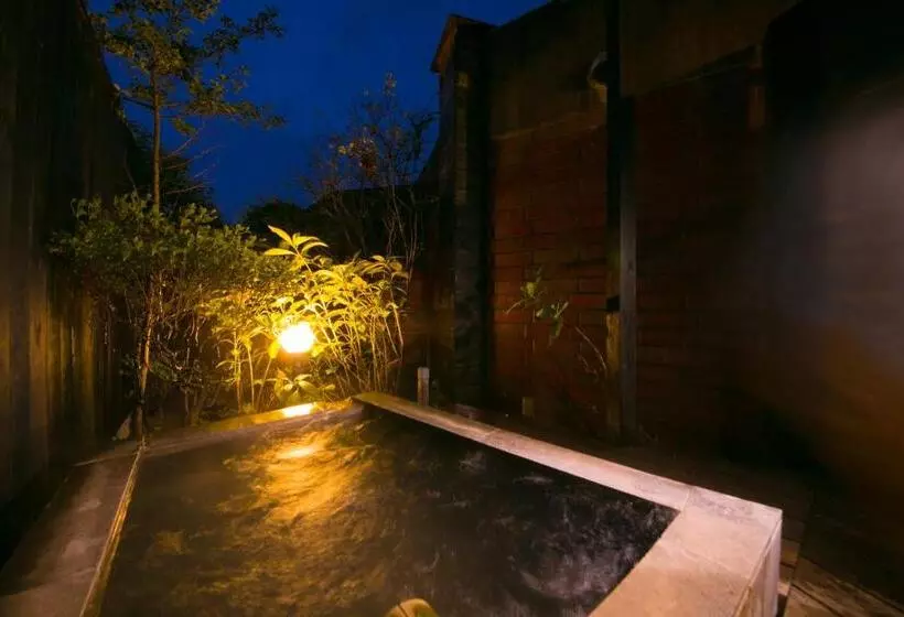 Ryokan Yufuin Bath Satoyamasafu