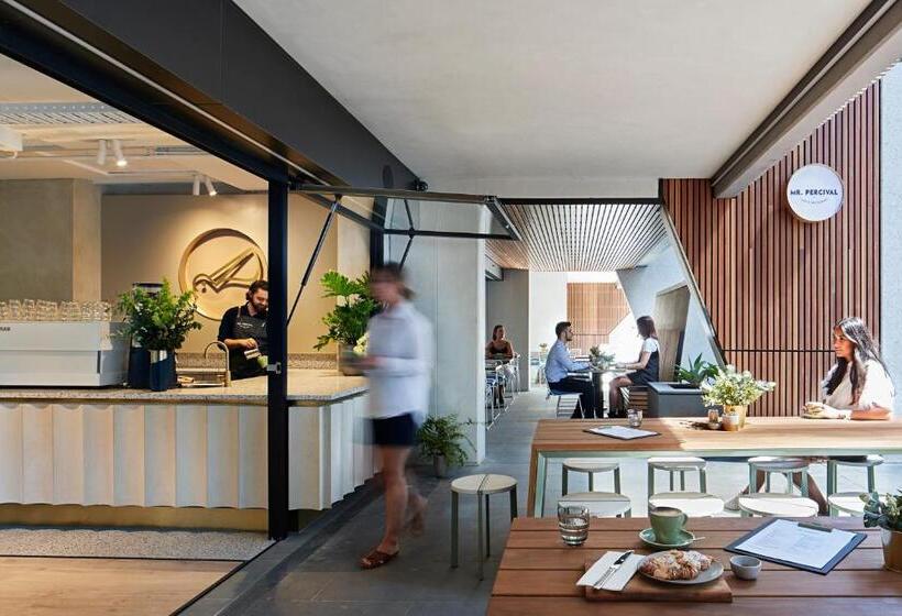 Tyrian Albert Park Lake