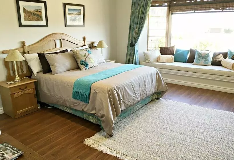 ベッドアンドブレックファースト Country Comfort