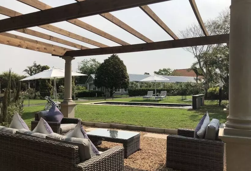 Aamiaismajoitus (B&B) The Bentley Westville