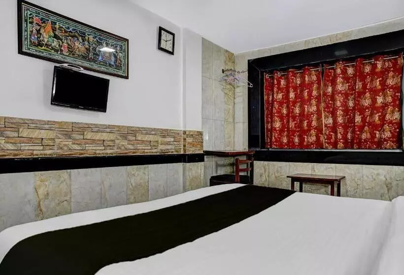 ホテル Arch Manor Deluxe