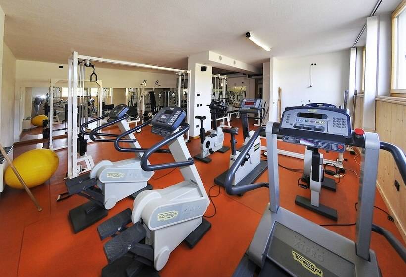 Отель Garnì Bucaneve Bellezza E Salute