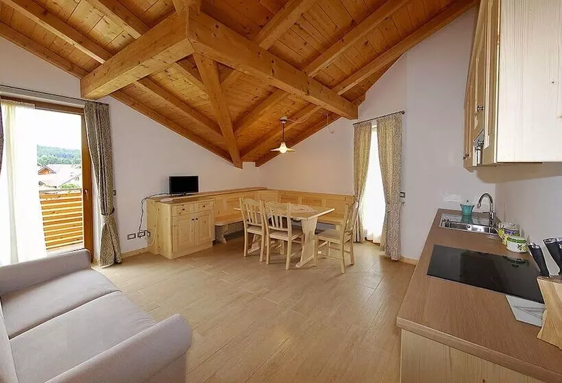 Hotelli Garnì Bucaneve Bellezza E Salute