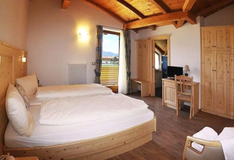 Hotelli Garnì Bucaneve Bellezza E Salute