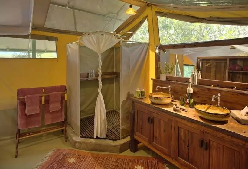 هتل Kicheche Laikipia Camp