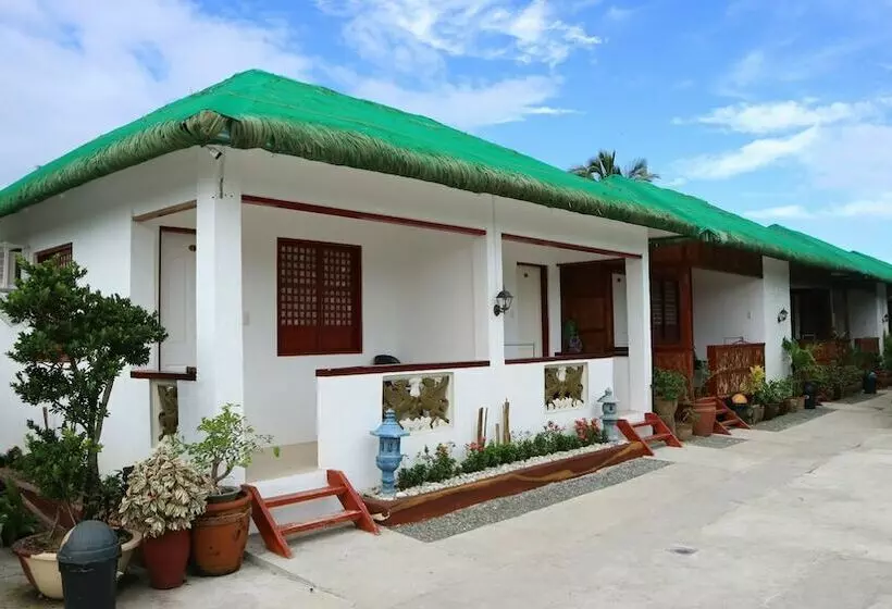 Hotelli La Patricia De Baler