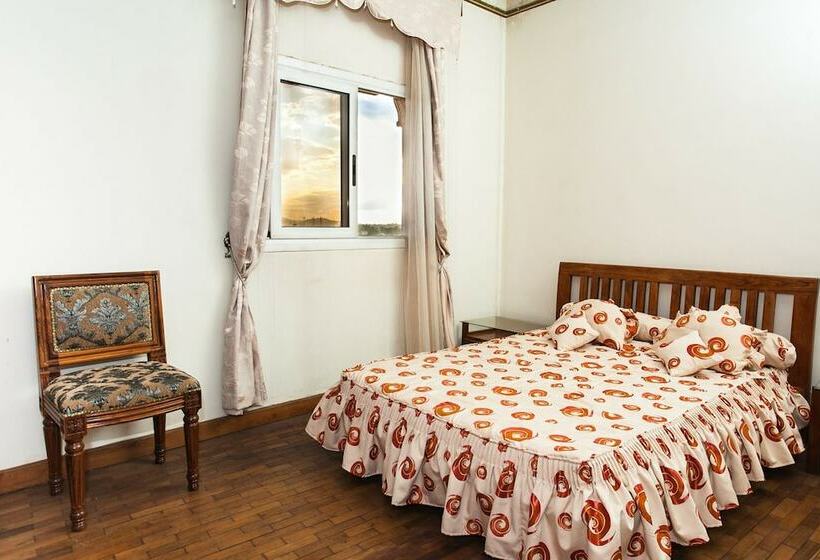 Hotel Oceanis Home & Voyages