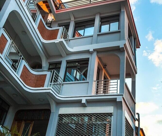 Hotel Oceanis Home & Voyages