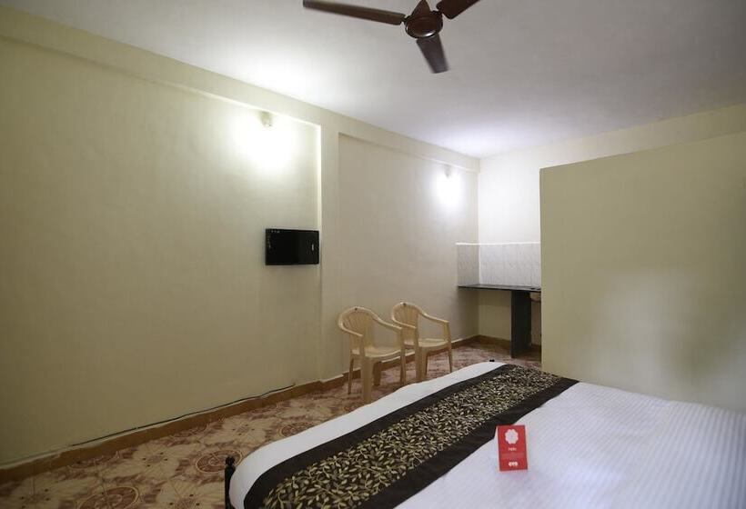 Hotell Oyo 9672 Near Baga Beach