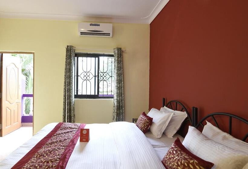 Hotell Oyo 9672 Near Baga Beach