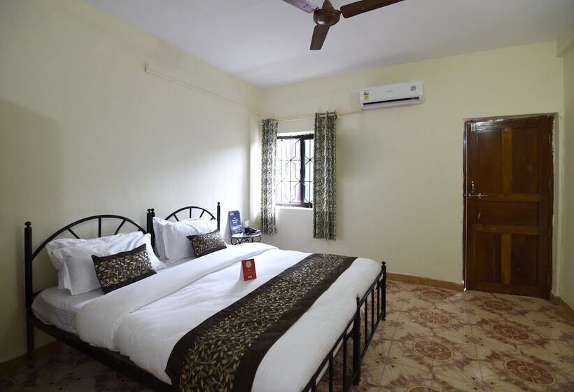 Hotell Oyo 9672 Near Baga Beach