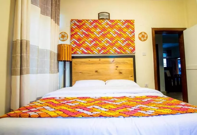 هتل Peponi Living Spaces