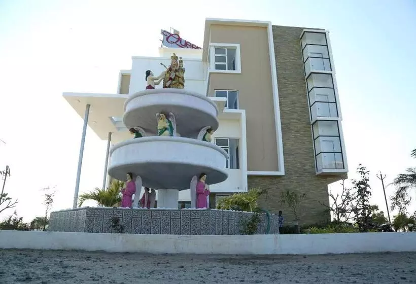 Hotelli Queens Inn