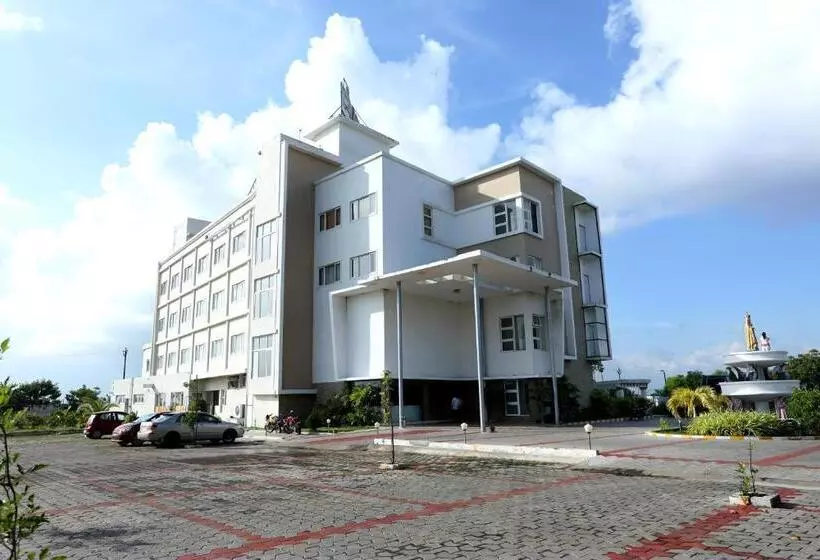 Hotelli Queens Inn