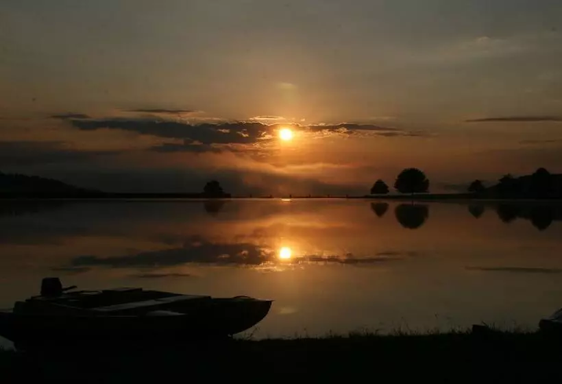 Hotelli Sani Valley Nature Lodges