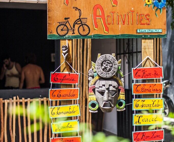 Lucky Traveler Hostel