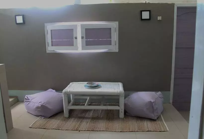 ペンション Cahaya Home