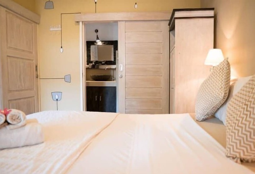 ペンション Cahaya Home