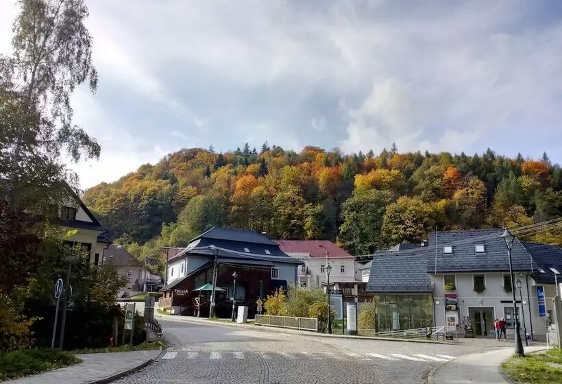 پانسیون Urban Center