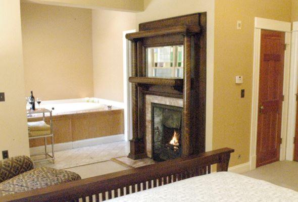 هتل Alps Boulder Canyon Inn