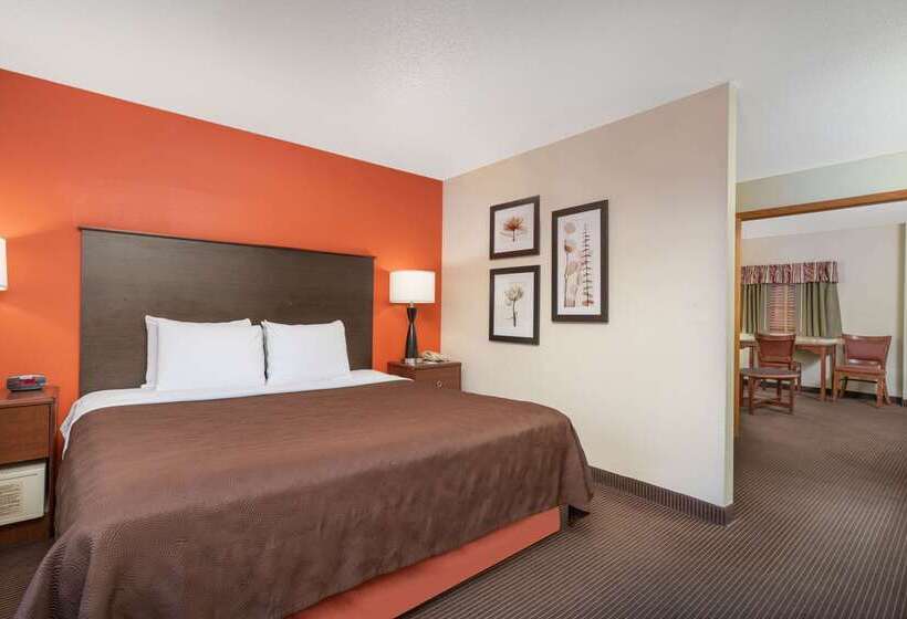 Hotel Americinn By Wyndham Coon Rapids