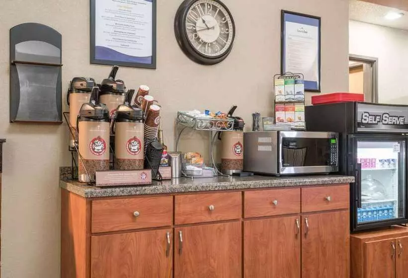 酒店 Americinn By Wyndham Fargo West Acres