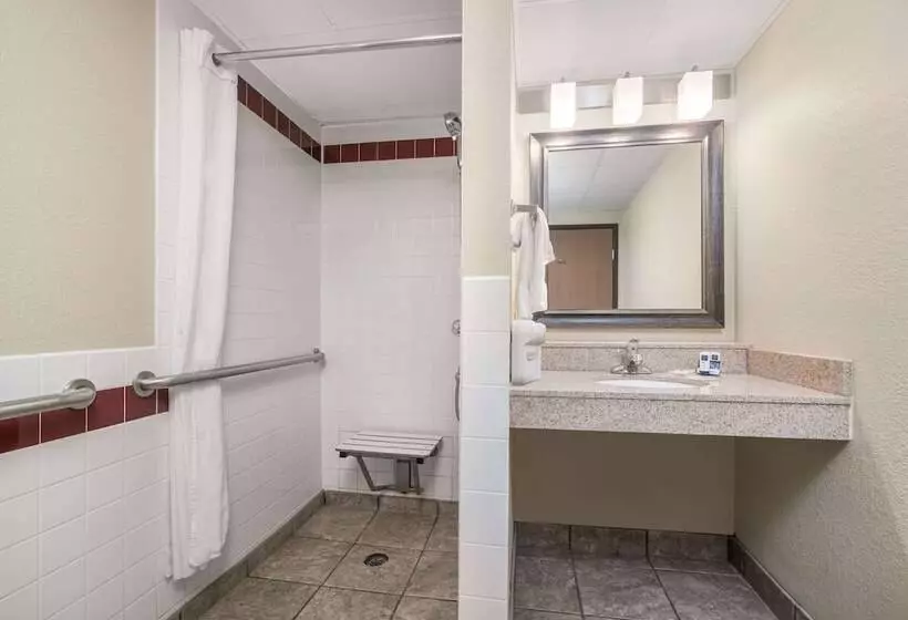 酒店 Americinn By Wyndham Fargo West Acres