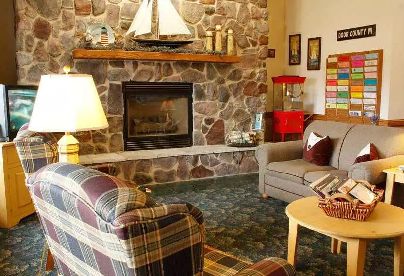 فندق Americinn By Wyndham Sturgeon Bay