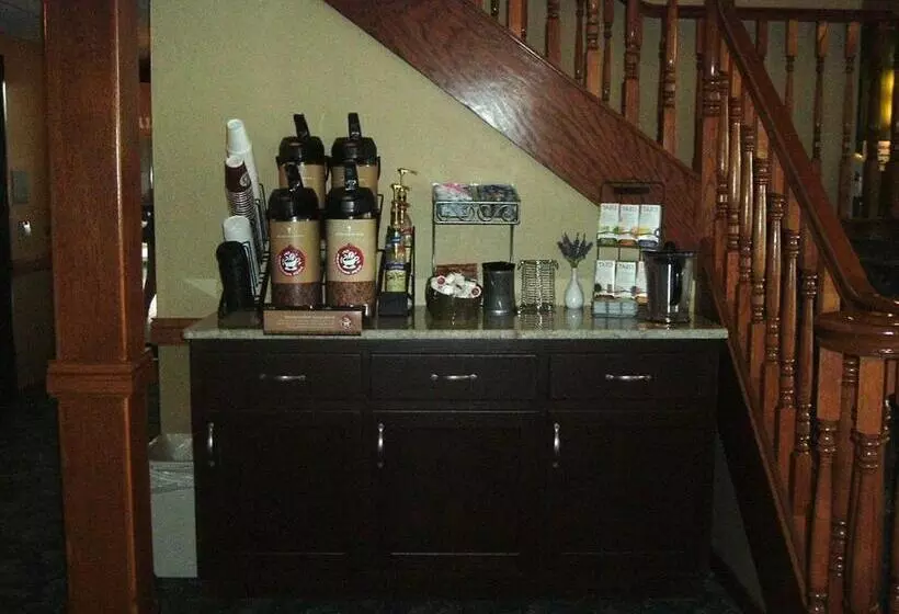 فندق Americinn By Wyndham Sturgeon Bay