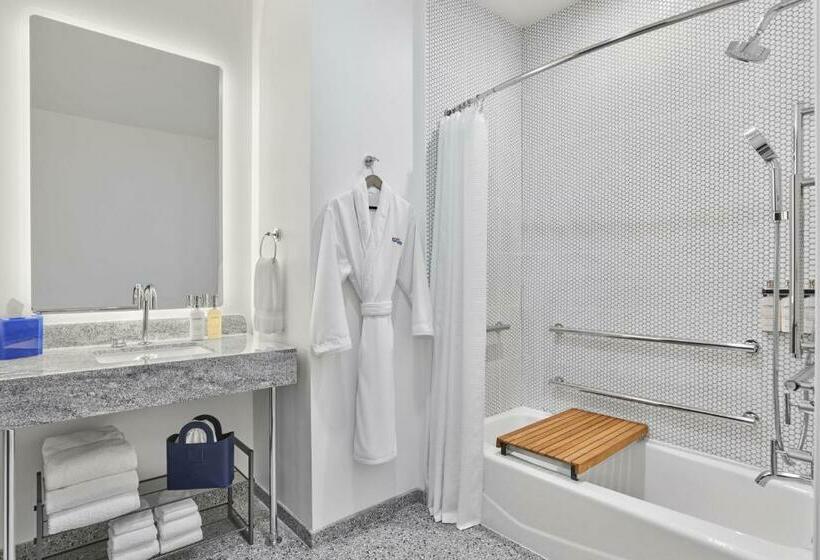 هتل Aspen Meadows Resort