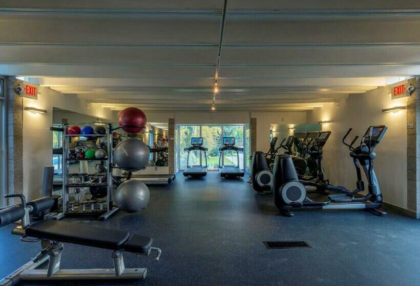 هتل Aspen Meadows Resort