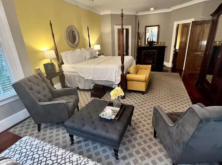 ホテル Barksdale House Inn