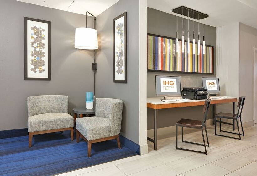 Szálloda Holiday Inn Express & Suites Irving Conv Ctr   Las Colinas, An Ihg