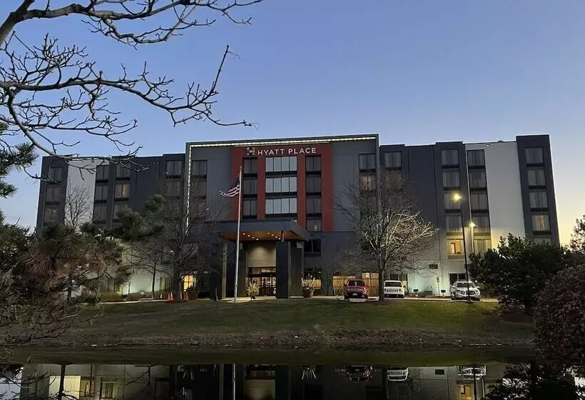 בית מלון כפרי Hyatt Place Chicago Schaumburg
