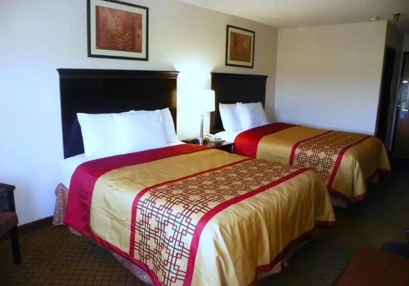 فندق Royalton Inn & Suites Upper Sandusky