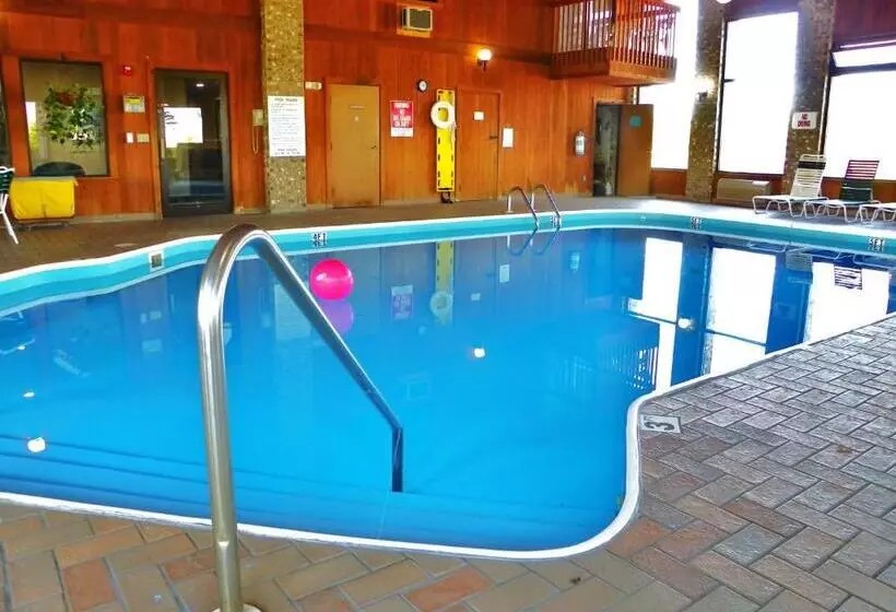 فندق Royalton Inn & Suites Upper Sandusky