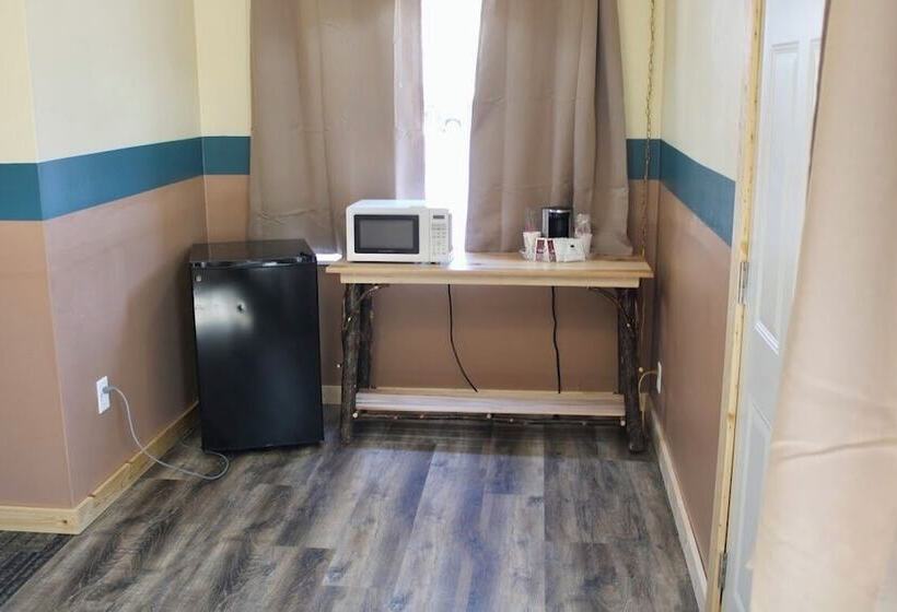 مُتل Adoba® Lockview