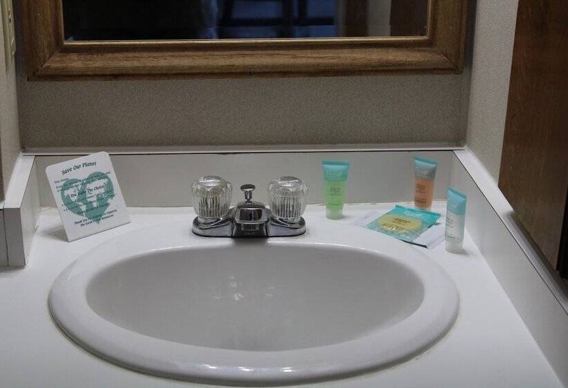 مُتل Adoba® Lockview