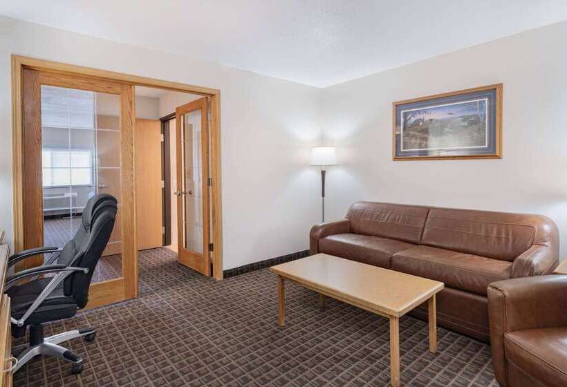 מוטל Americinn By Wyndham Aberdeen  Event Center