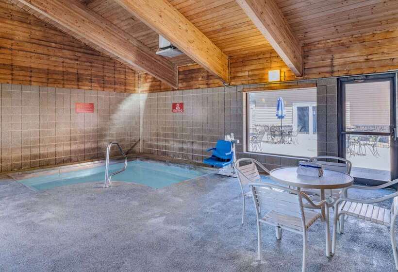 מוטל Americinn By Wyndham Aberdeen  Event Center